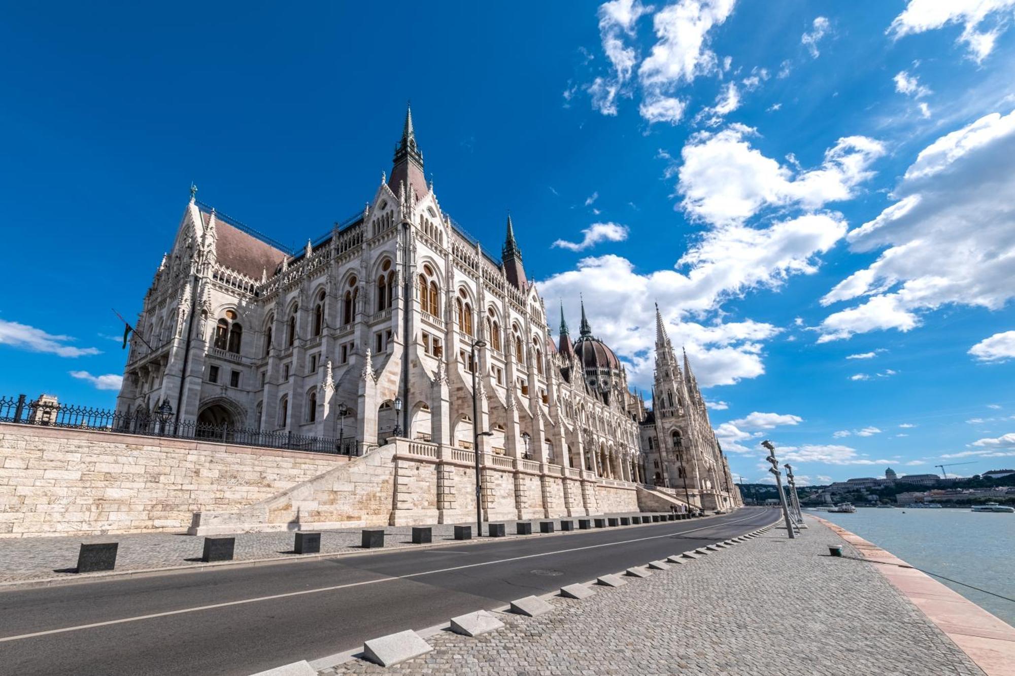 Cosy Parliament Apartment Budapeste Exterior foto